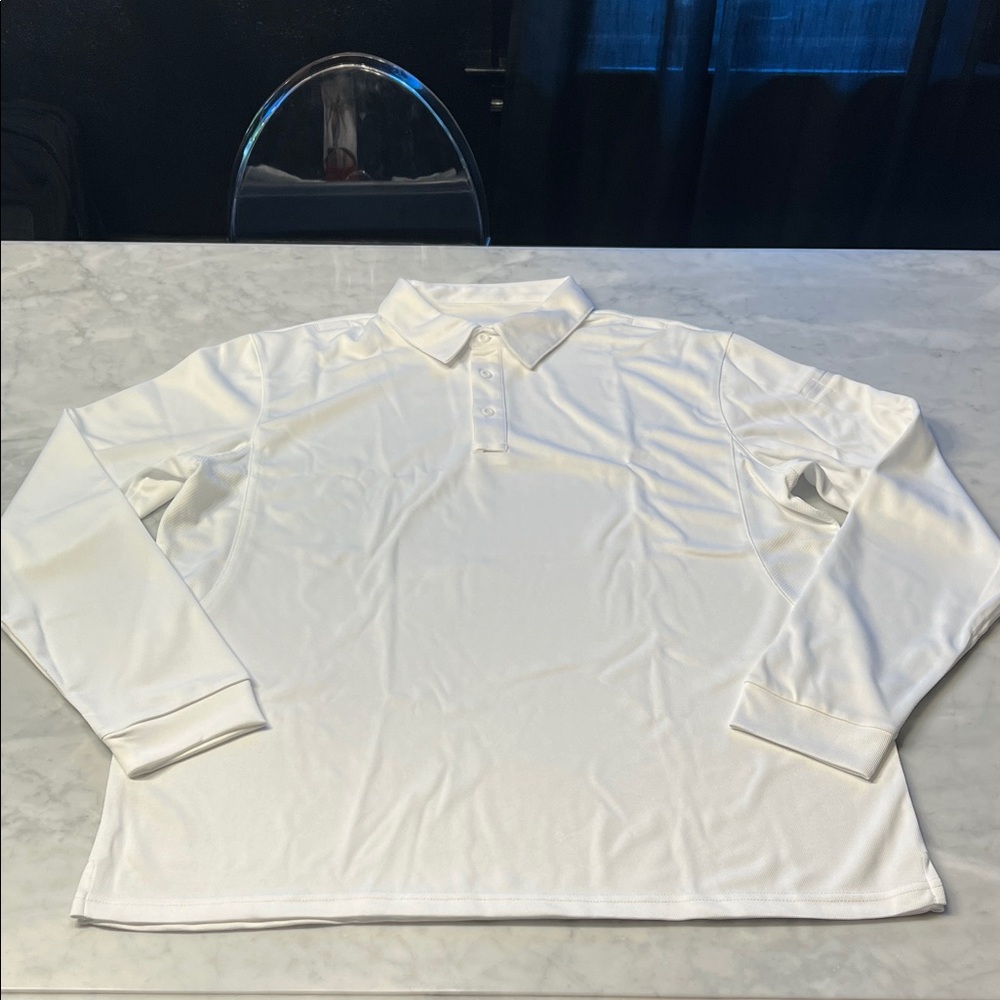 Pickleball collared SPF shirt. Mens Large. White. NWOT